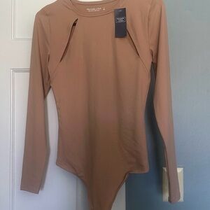 NWT Abercrombie Women's Tan Long Sleeve Bodysuit
